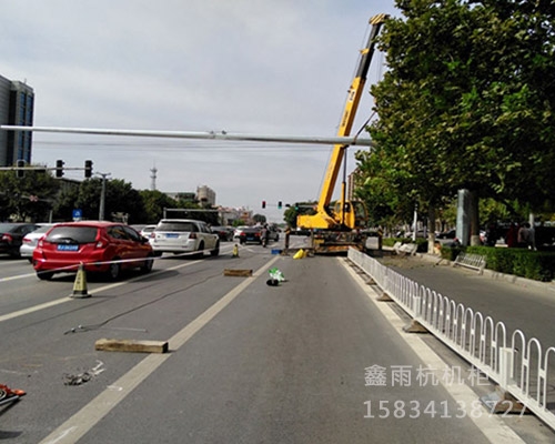 18米，20米，23米監(jiān)控桿安裝現(xiàn)場(chǎng)