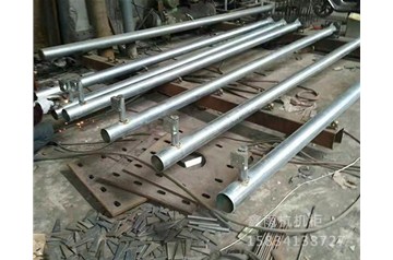 太原監(jiān)控桿安裝道路的時候要注意什么？