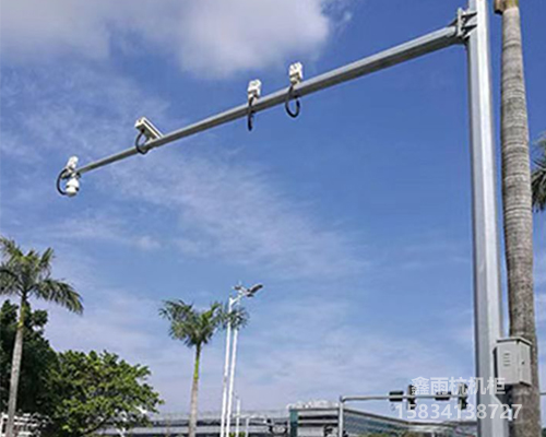 八棱監(jiān)控桿